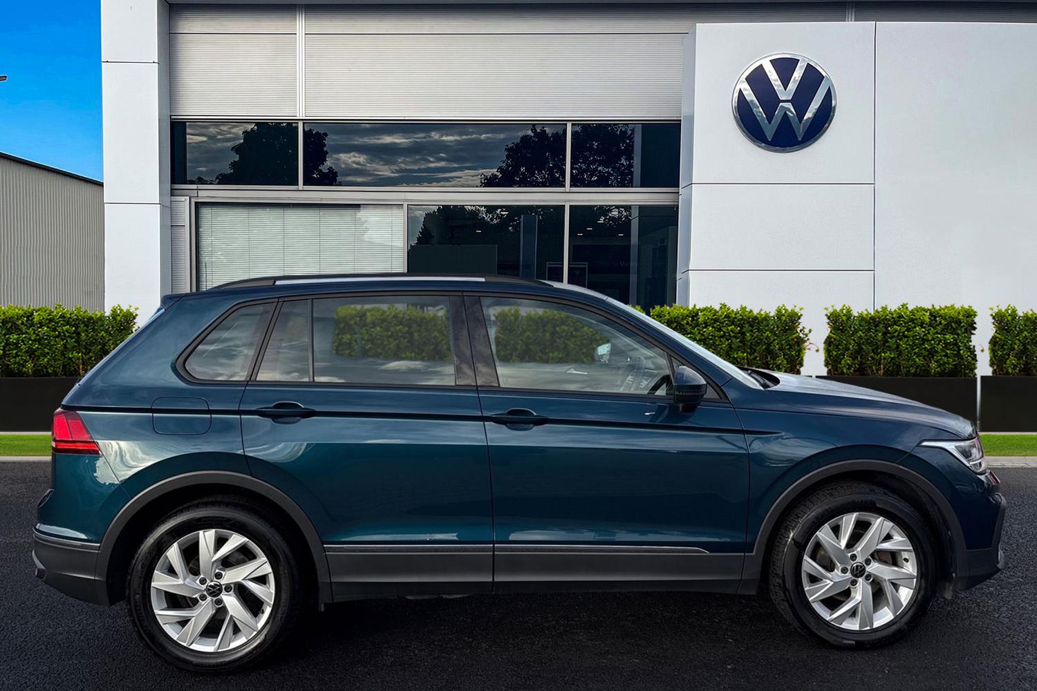 Used Volkswagen Tiguan 2022 for sale - 76909389: Photo 3