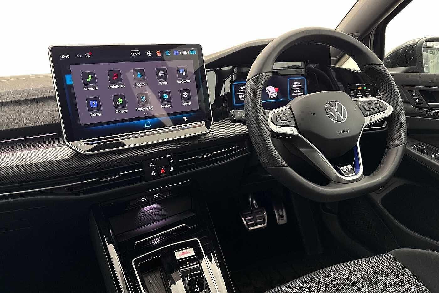 Used Volkswagen Golf 2025 for sale - 76919346: Photo 2