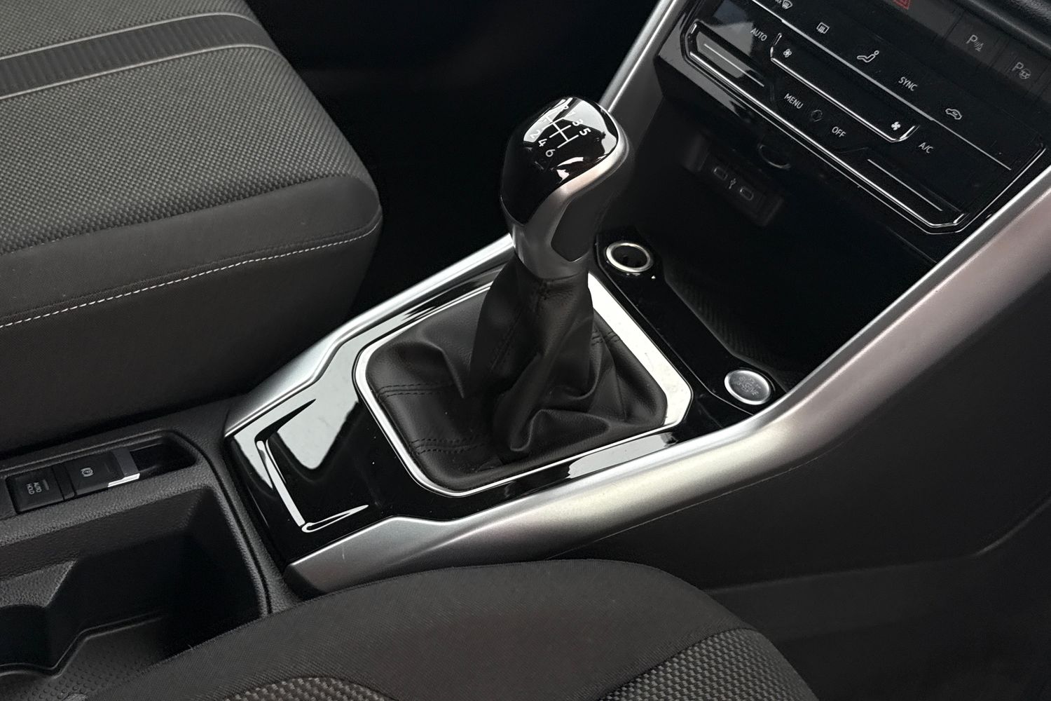 Used Volkswagen T-Roc 2025 for sale - 77123765: Photo 20