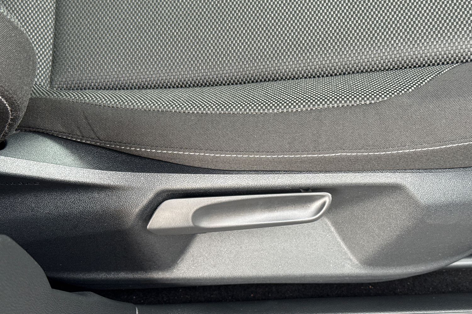 Used Volkswagen T-Roc 2025 for sale - 77123765: Photo 33