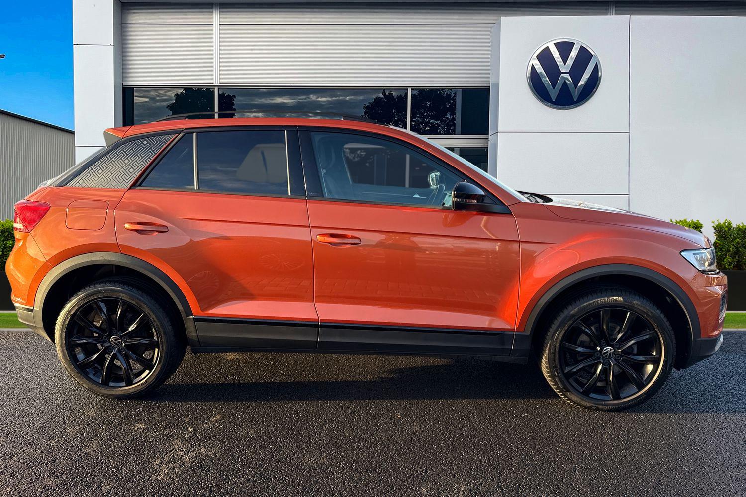 Used Volkswagen T-Roc 2021 for sale - 77135301: Photo 3