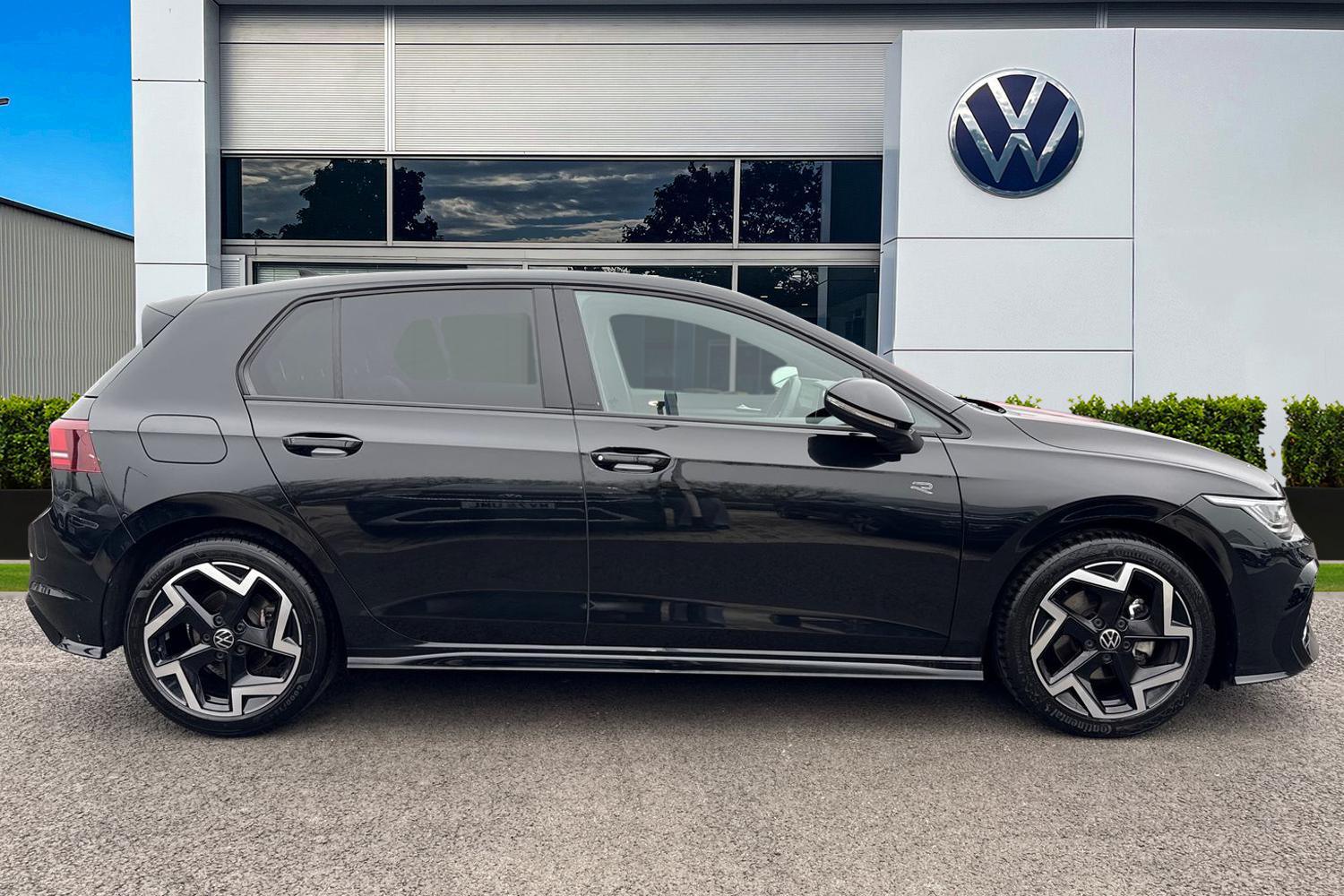 Used Volkswagen Golf 2025 for sale - 78189673: Photo 3