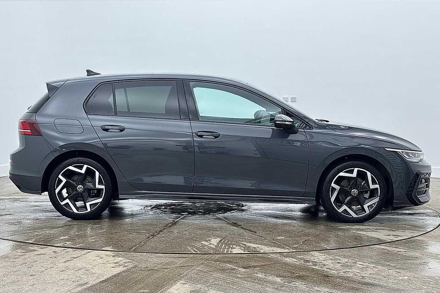 Used Volkswagen Golf 2025 for sale - 77935665: Photo 4