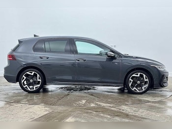 Used Volkswagen Golf 2025 for sale - 77935665: Photo