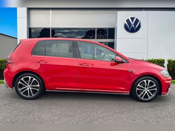 Used Volkswagen Golf 2017 for sale - 75512535: Photo