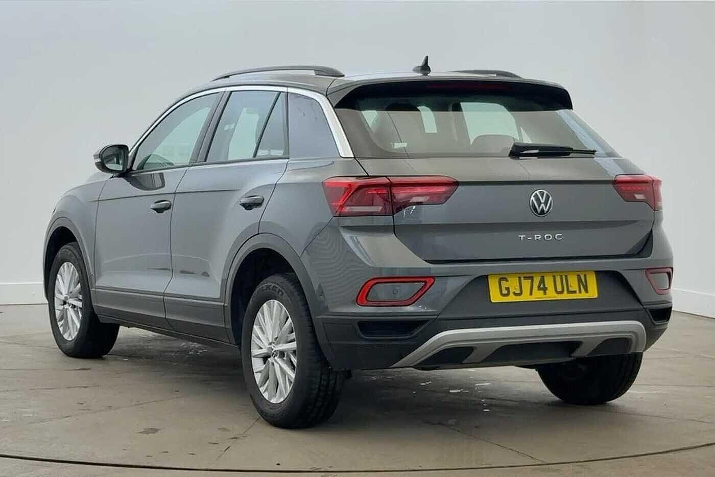 Used Volkswagen T-Roc 2024 for sale - 77421634: Photo 3