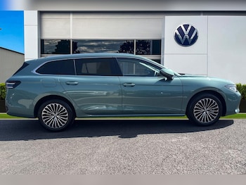 Used Volkswagen Passat 2024 for sale - 75407738: Photo