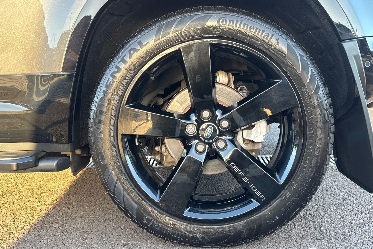 Used Land Rover Defender 110 2024 for sale - 76610838: Photo 10