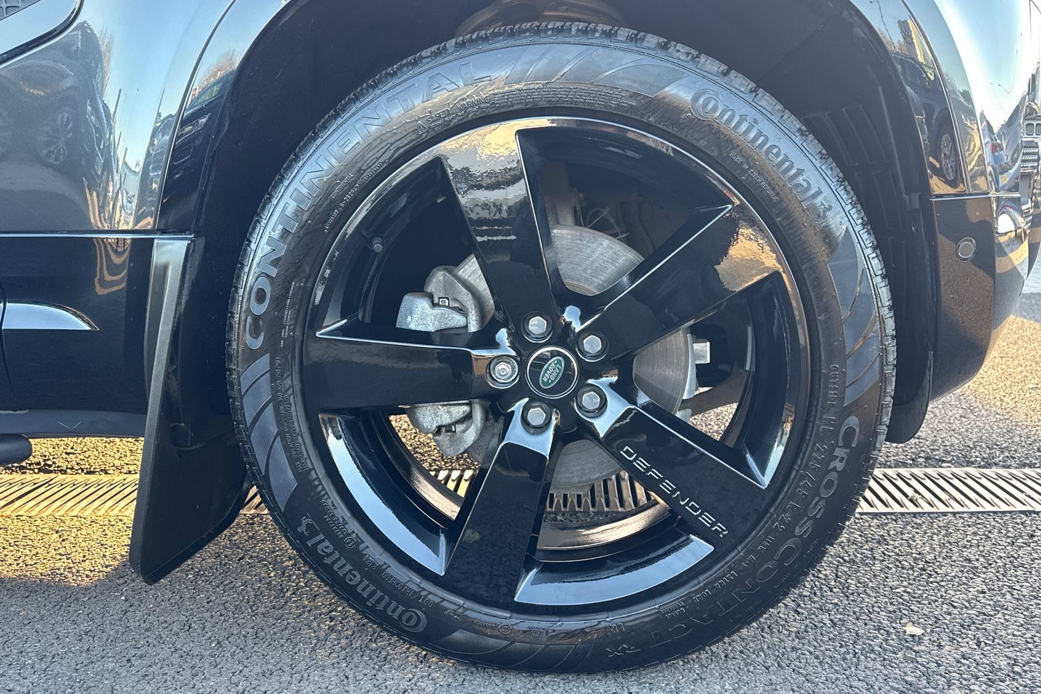 Used Land Rover Defender 110 2024 for sale - 76610838: Photo 12