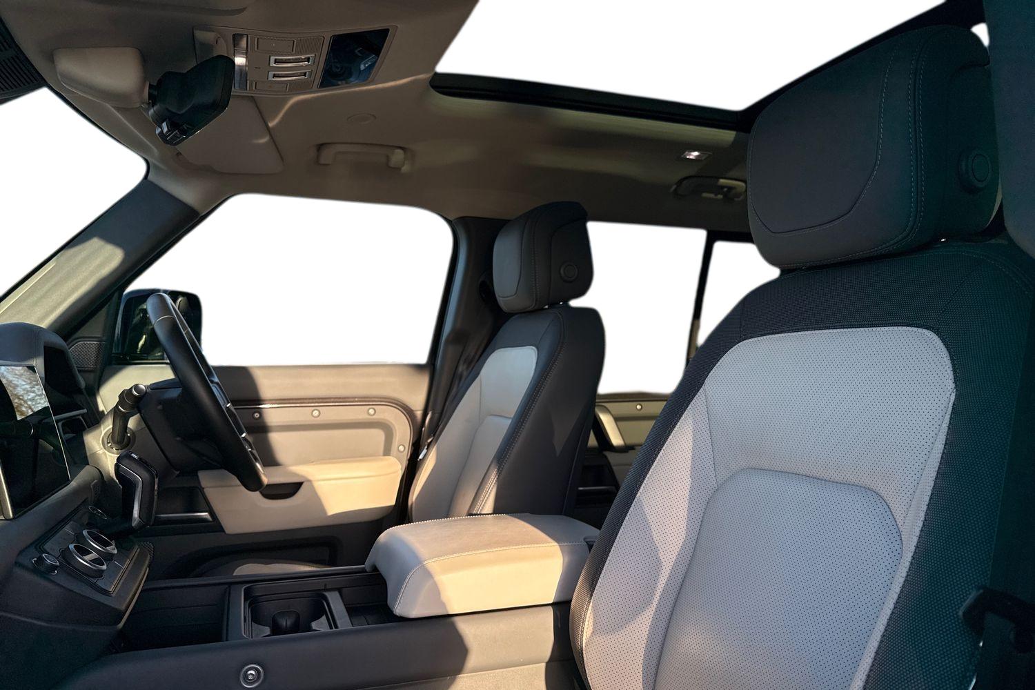 Used Land Rover Defender 110 2024 for sale - 76610838: Photo 16