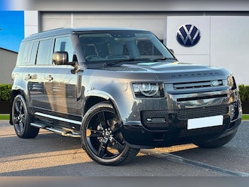 Used Land Rover Defender 110 2024 for sale - 76610838: Photo