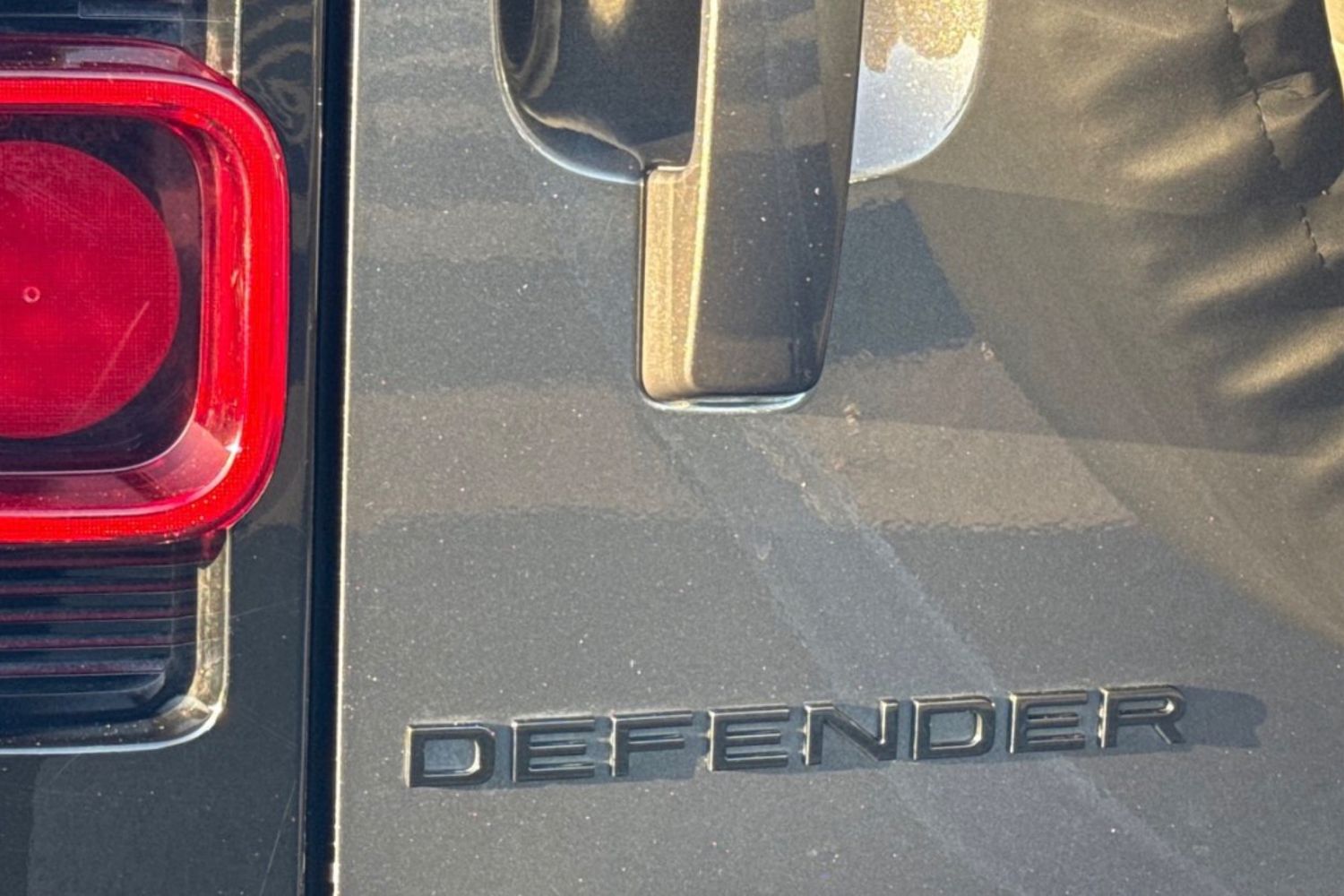 Used Land Rover Defender 110 2024 for sale - 76610838: Photo 25