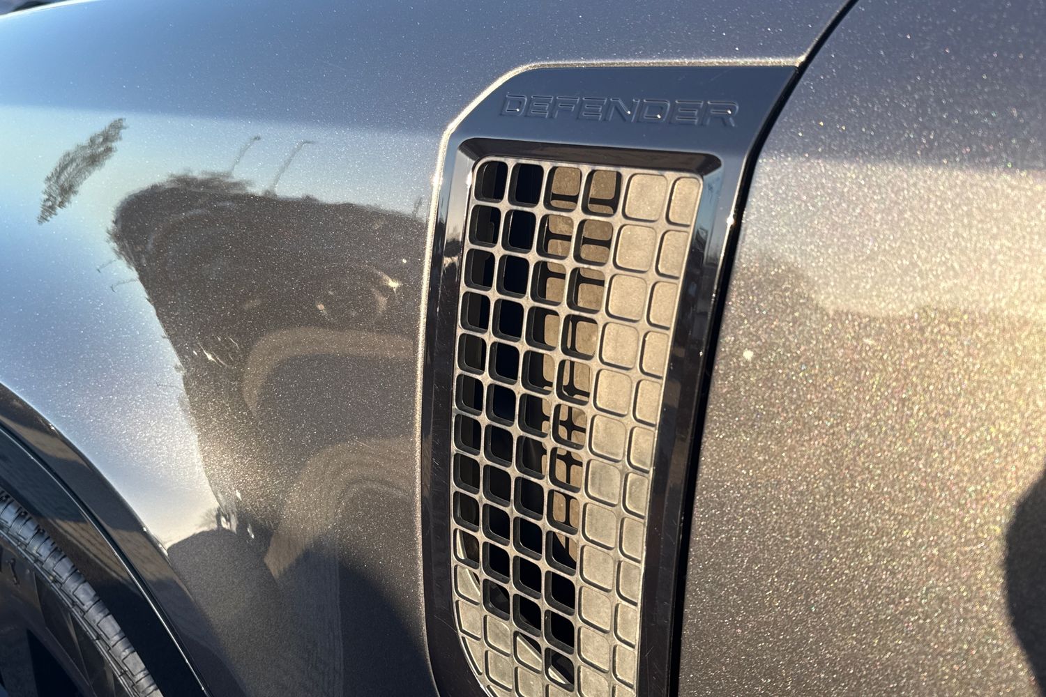 Used Land Rover Defender 110 2024 for sale - 76610838: Photo 29