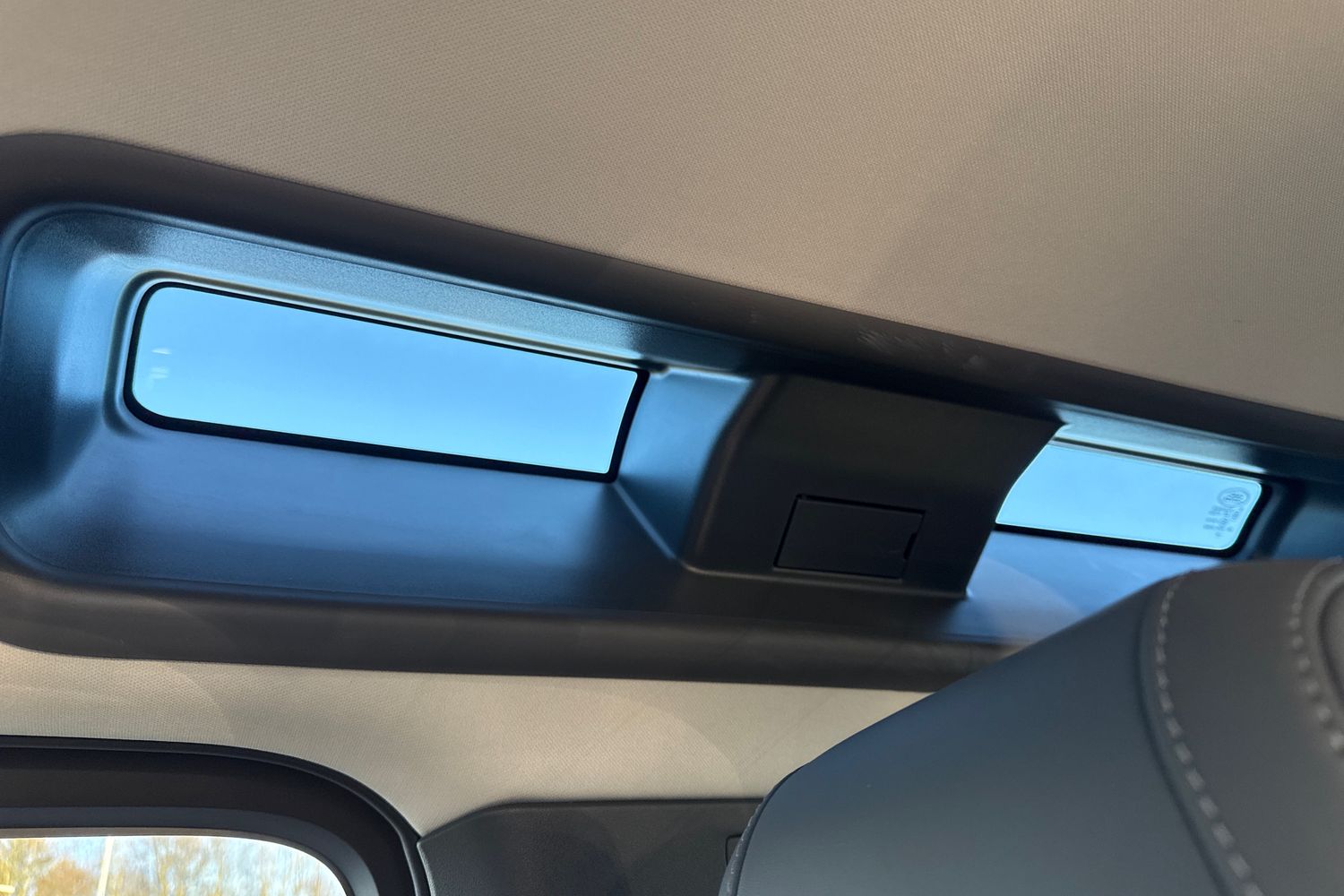 Used Land Rover Defender 110 2024 for sale - 76610838: Photo 35