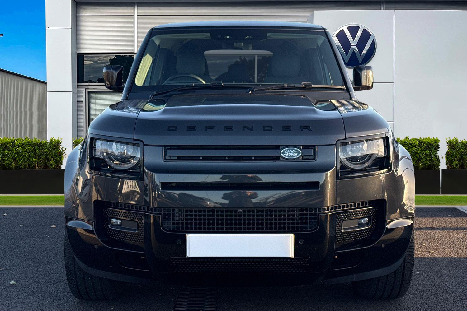 Used Land Rover Defender 110 2024 for sale - 76610838: Photo 6