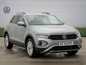 Used Volkswagen T-Roc 2025 for sale - 78937780: Photo