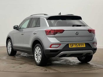 Used Volkswagen T-Roc 2025 for sale - 78937780: Photo