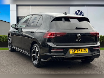 Used Volkswagen Golf 2025 for sale - 77764563: Photo