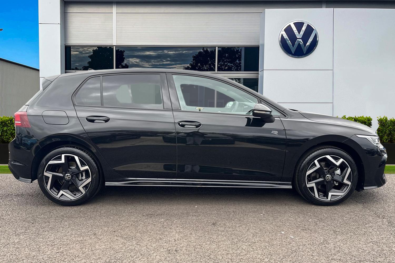 Used Volkswagen Golf 2025 for sale - 77764563: Photo 3