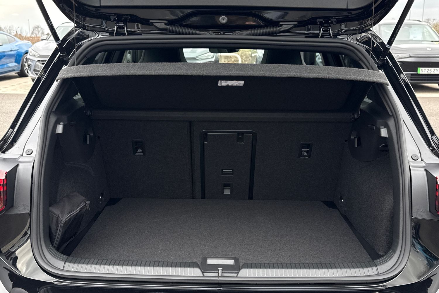 Used Volkswagen Golf 2025 for sale - 77764563: Photo 7