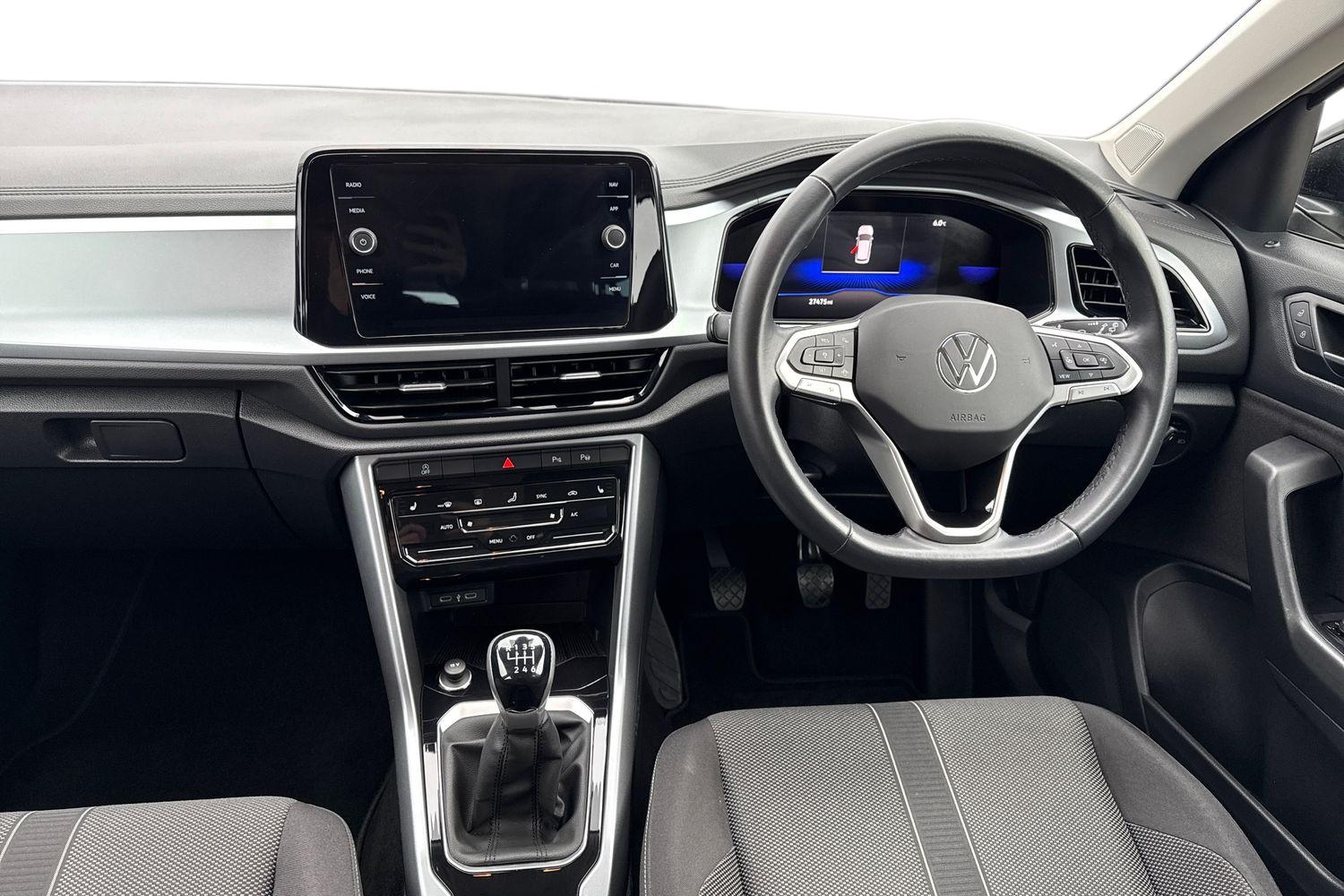 Used Volkswagen T-Roc 2023 for sale - 77348486: Photo 18