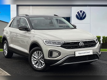 Volkswagen T-Roc feature image