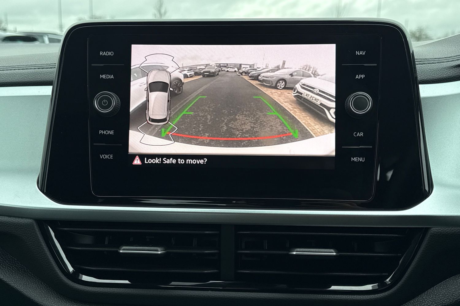 Used Volkswagen T-Roc 2023 for sale - 77348486: Photo 36