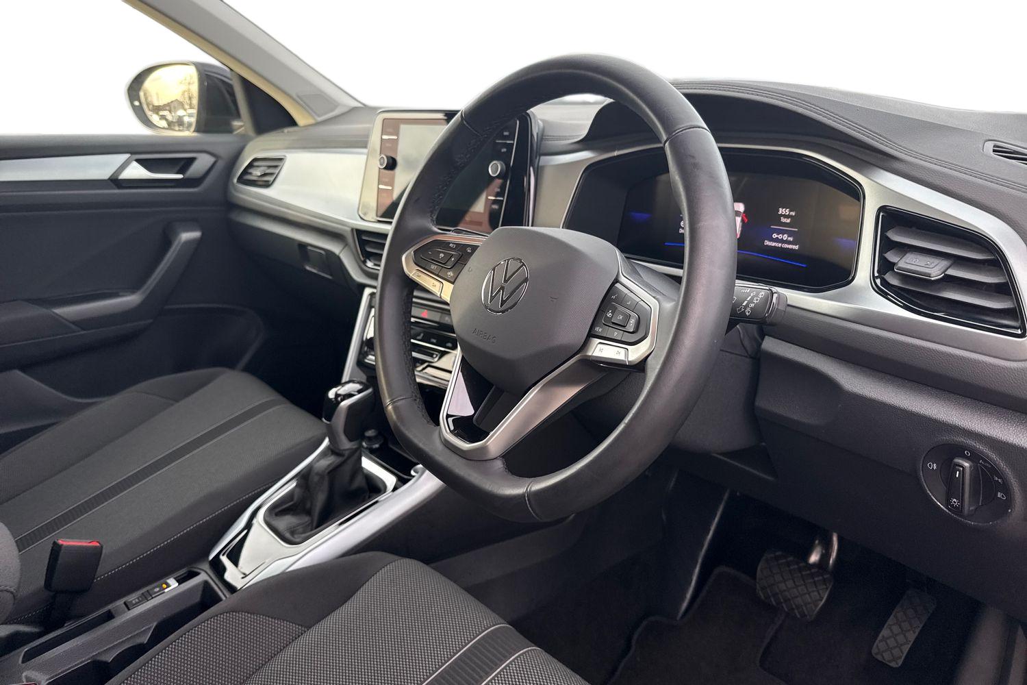 Used Volkswagen T-Roc 2025 for sale - 77862884: Photo 14