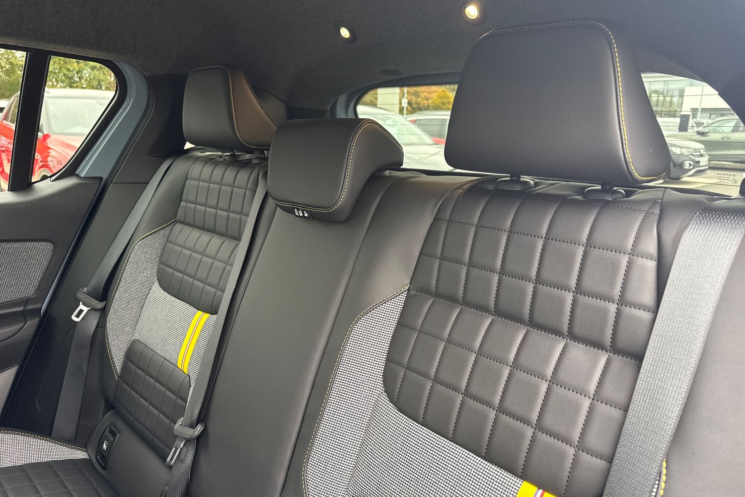 Used Renault 4 2025 for sale - 76311033: Photo 19