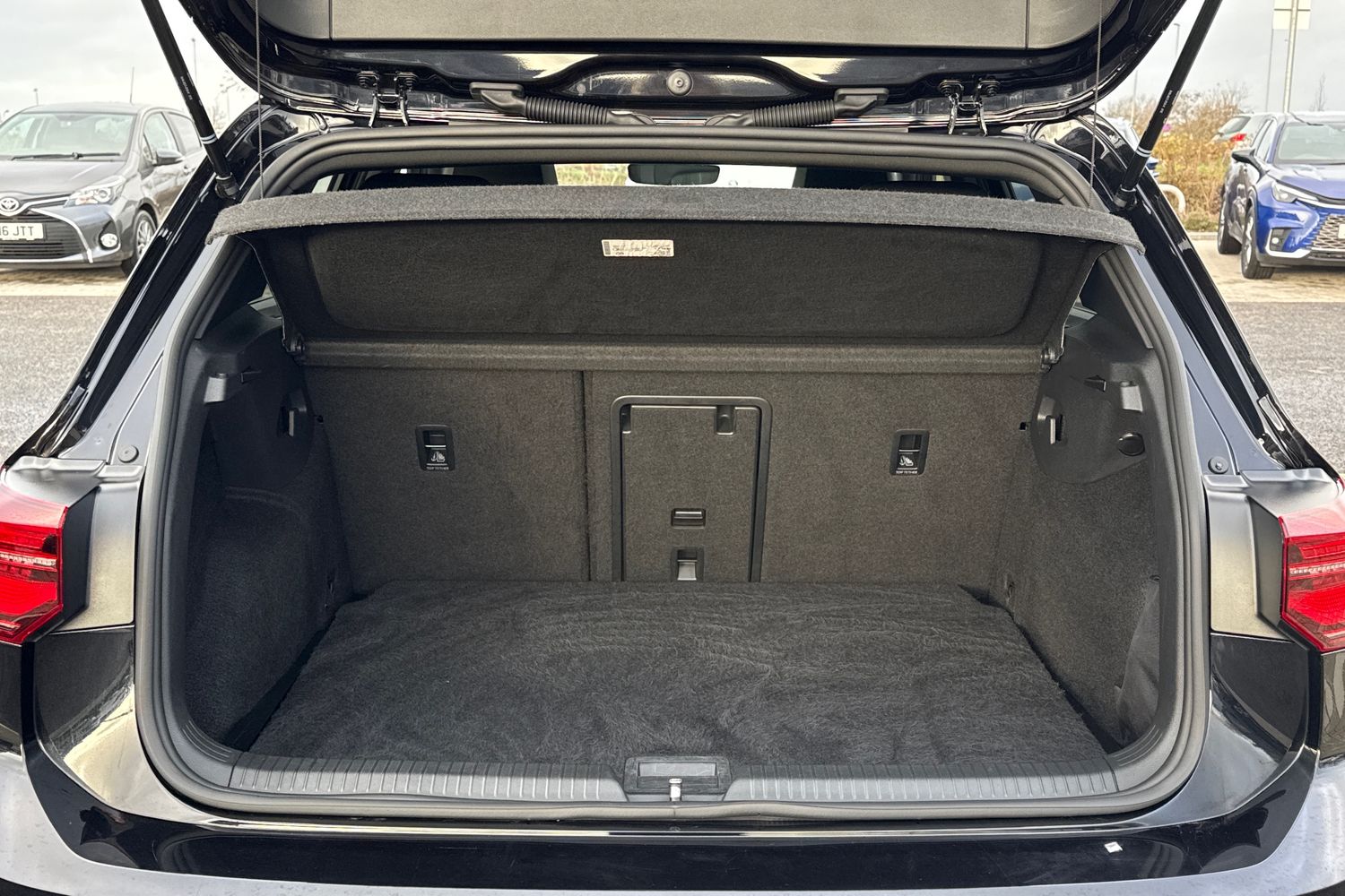 Used Volkswagen Golf 2023 for sale - 76739549: Photo 7