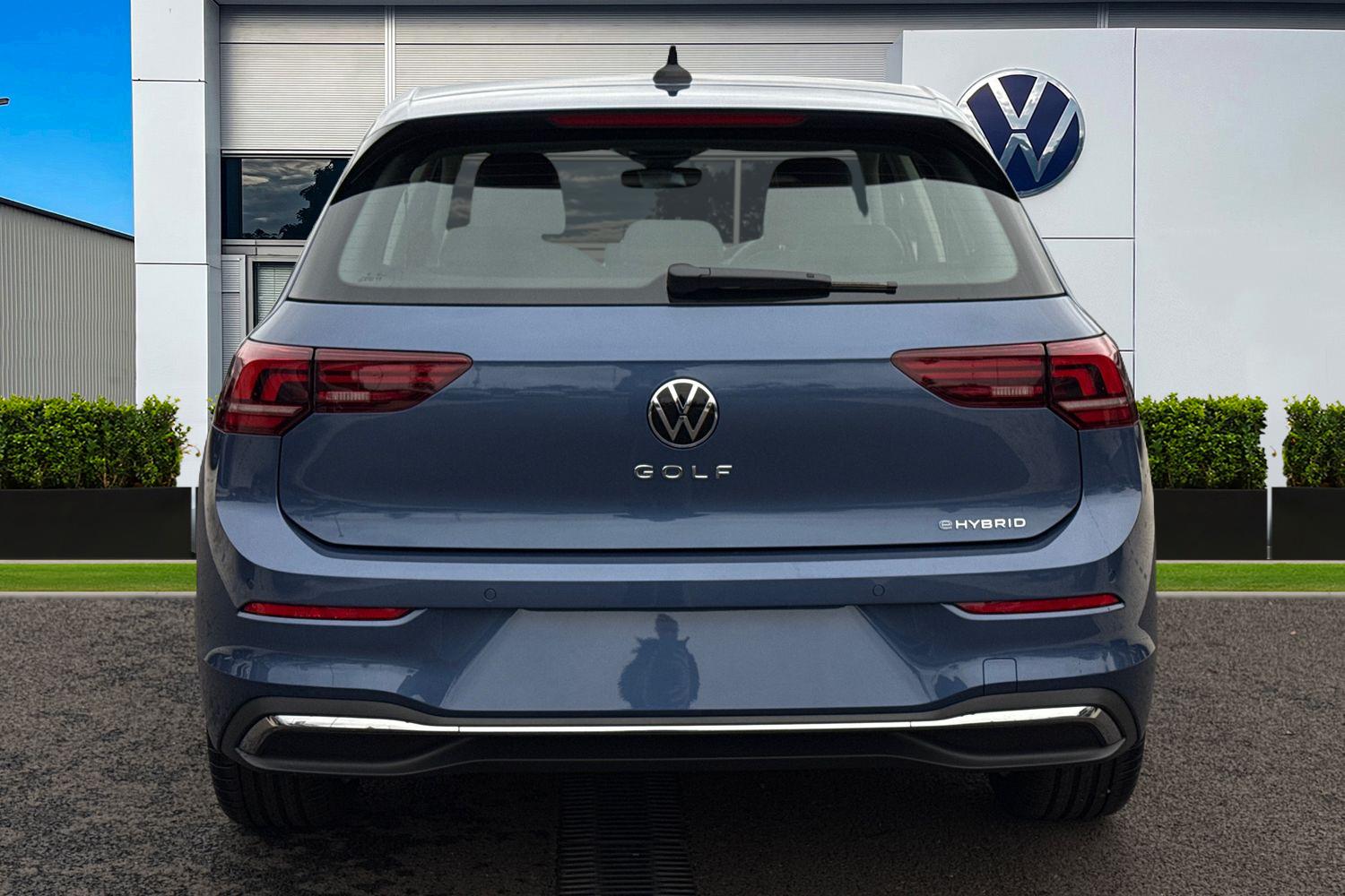 Used Volkswagen Golf 2026 for sale - 77399653: Photo 4