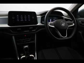 Used Volkswagen T-Roc 2024 for sale - 75191101: Photo