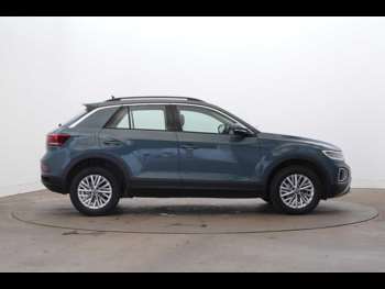 Used Volkswagen T-Roc 2024 for sale - 75191101: Photo