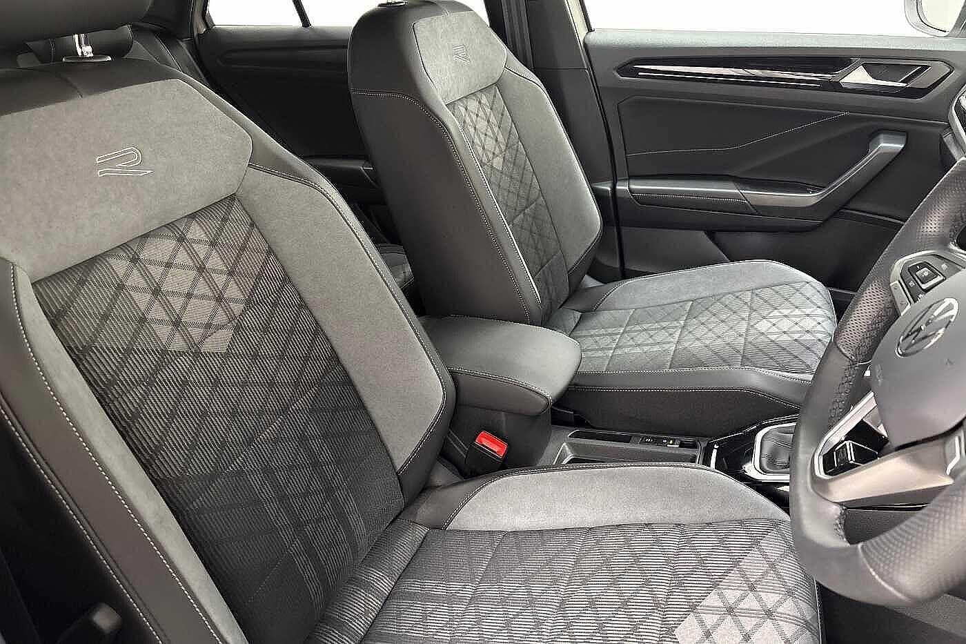 Used Volkswagen T-Roc 2025 for sale - 76896149: Photo 10