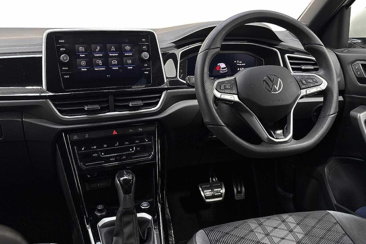 Used Volkswagen T-Roc 2025 for sale - 76896149: Photo 2