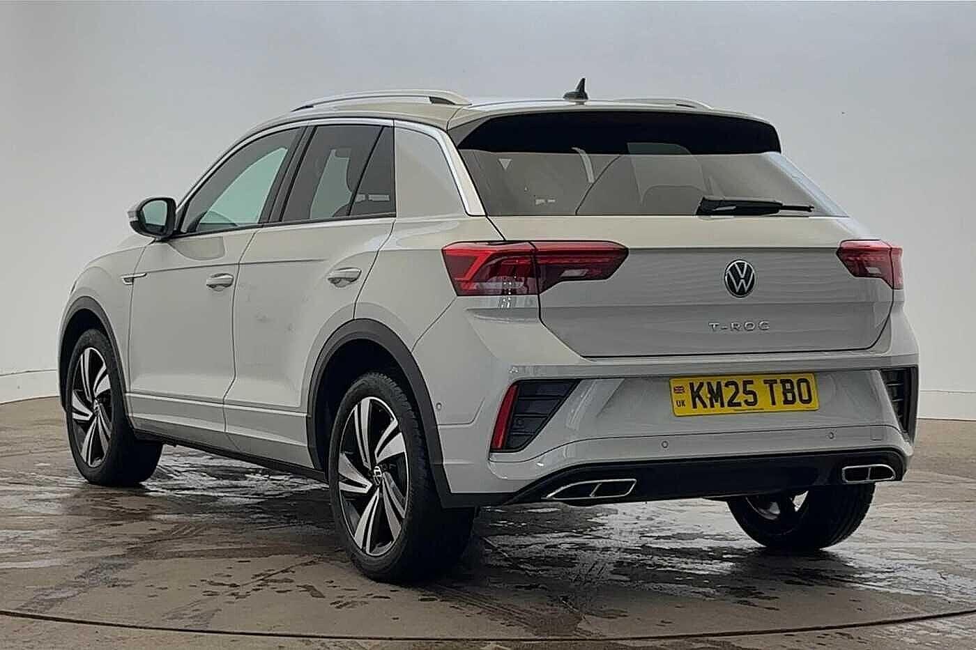 Used Volkswagen T-Roc 2025 for sale - 76896149: Photo 3