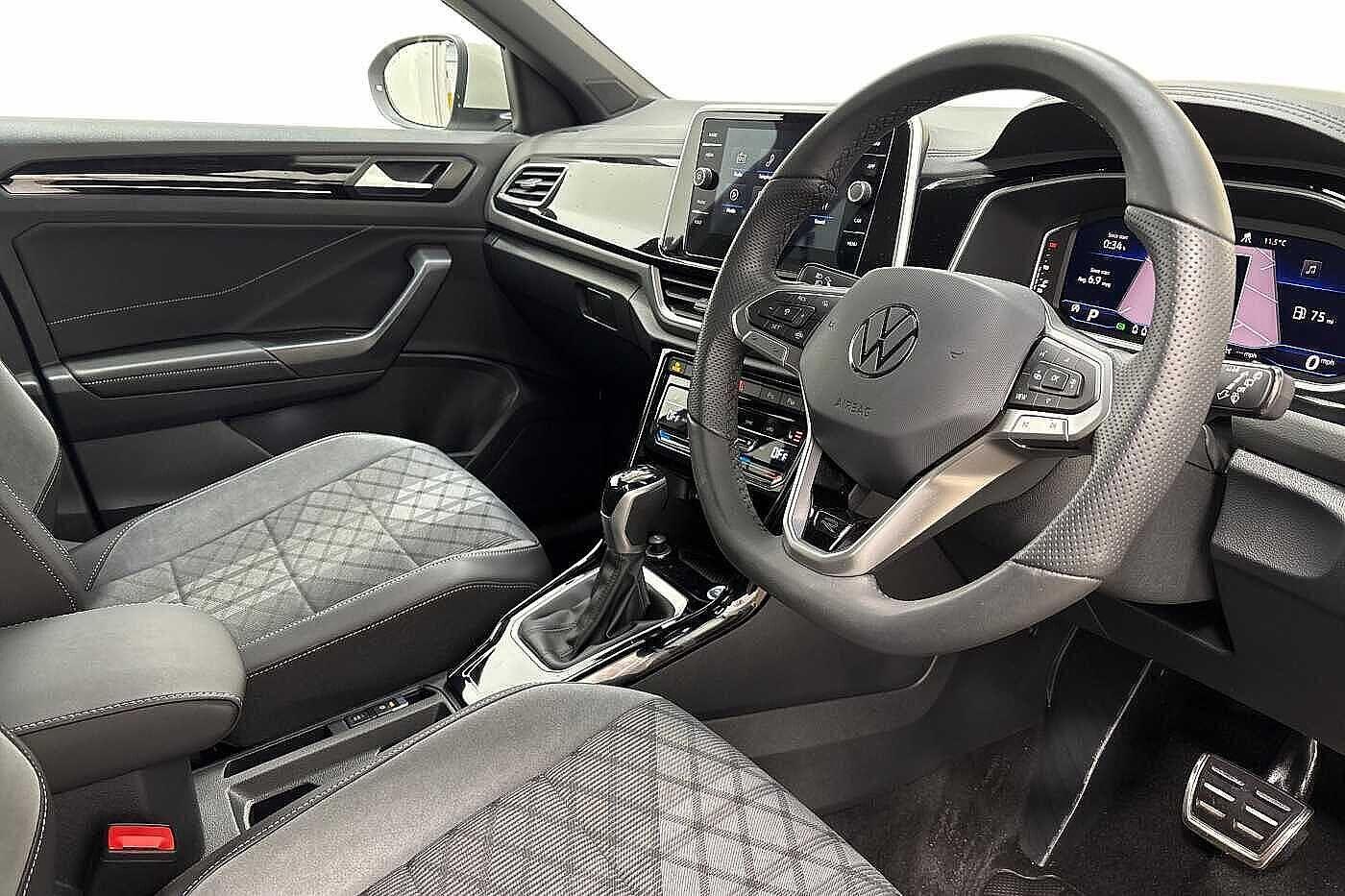 Used Volkswagen T-Roc 2025 for sale - 76896149: Photo 6