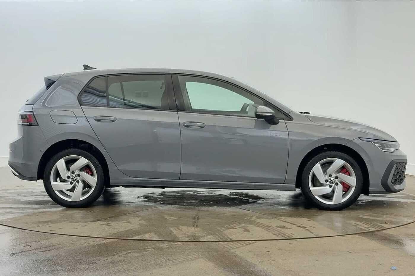 Used Volkswagen Golf 2025 for sale - 77152473: Photo 4