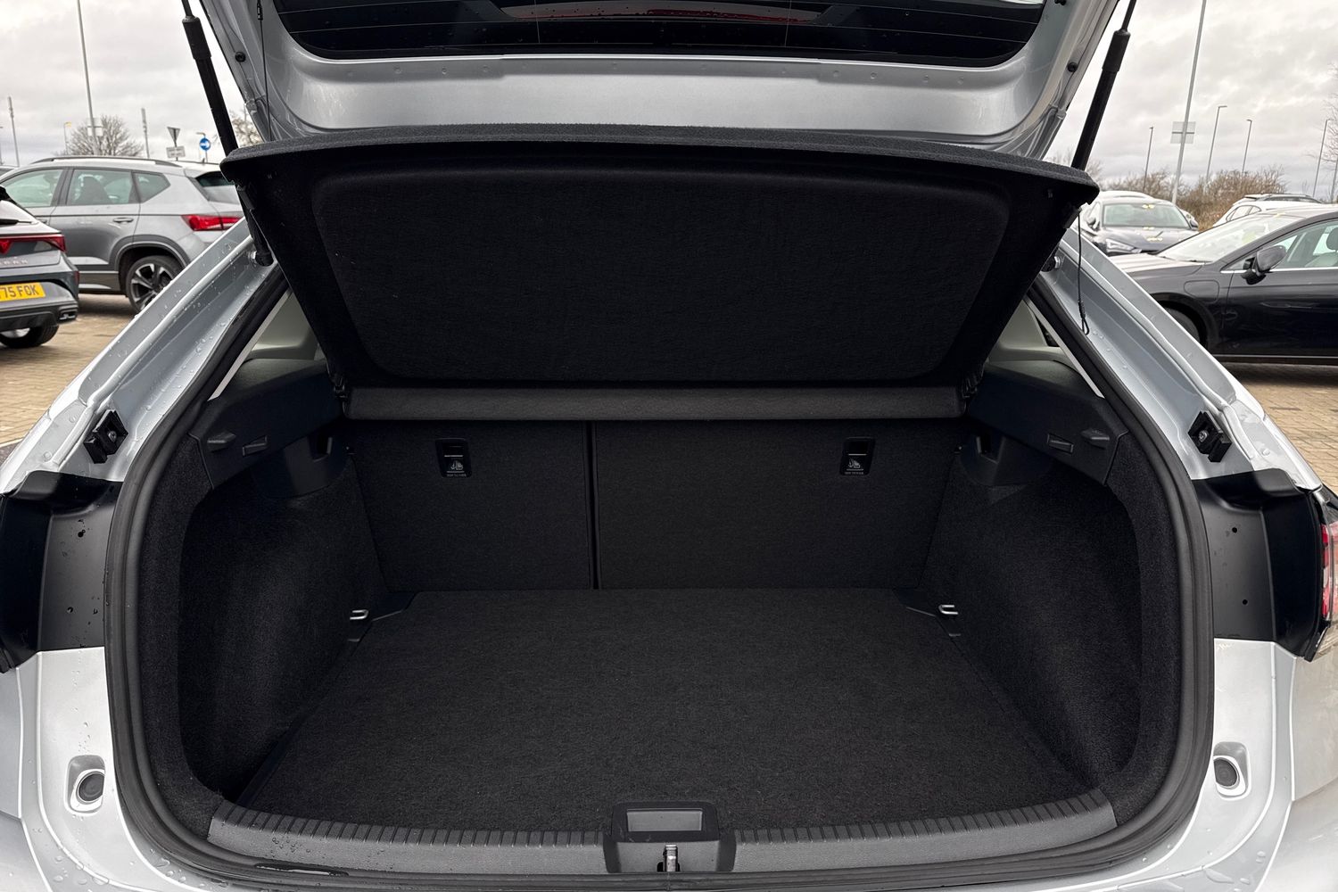 Used Volkswagen Taigo 2022 for sale - 77348327: Photo 7