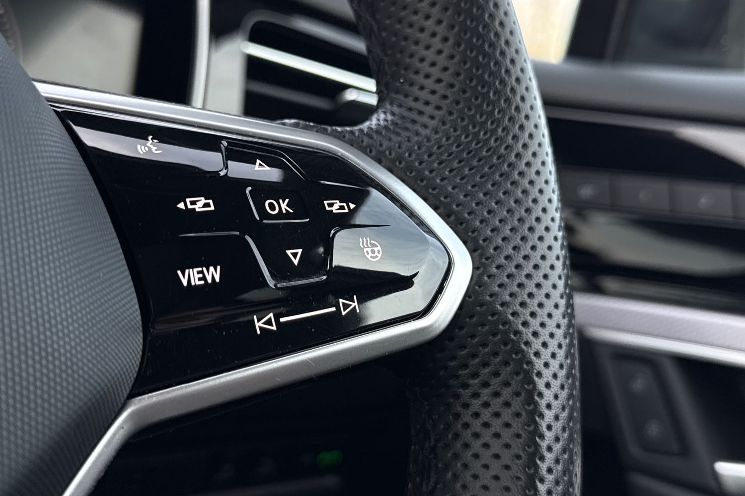 Used Volkswagen Touareg 2022 for sale - 77961382: Photo 38