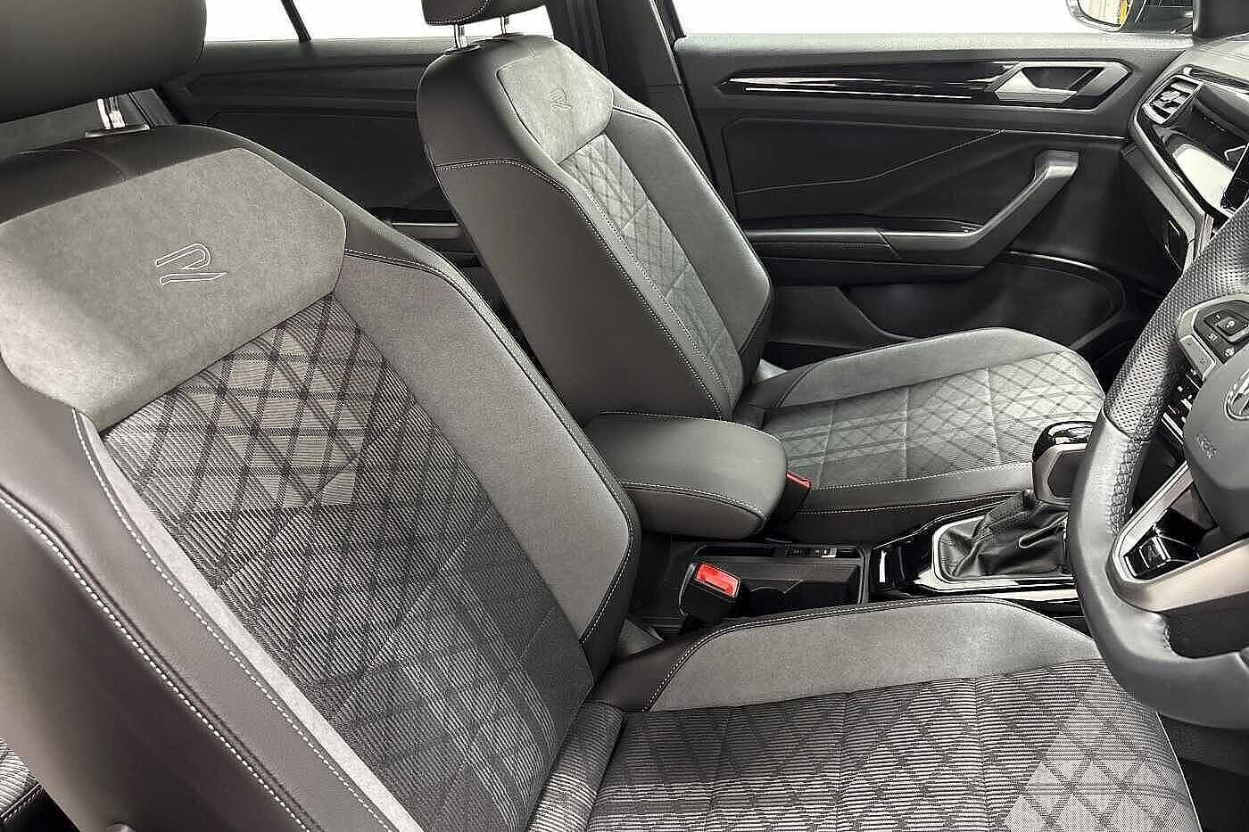 Used Volkswagen T-Roc 2025 for sale - 77421637: Photo 10