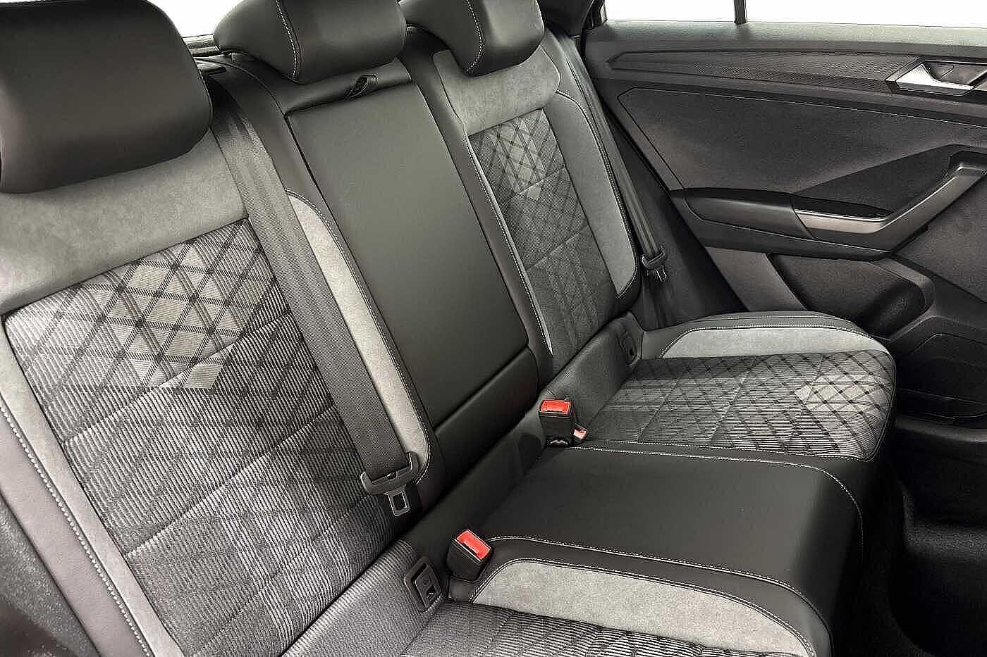 Used Volkswagen T-Roc 2025 for sale - 77421637: Photo 9