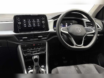 Used Volkswagen T-Roc 2025 for sale - 77199420: Photo