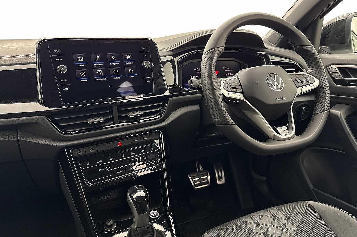 Used Volkswagen T-Roc 2025 for sale - 77834795: Photo 2