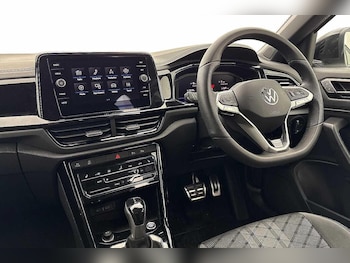 Used Volkswagen T-Roc 2025 for sale - 77834795: Photo