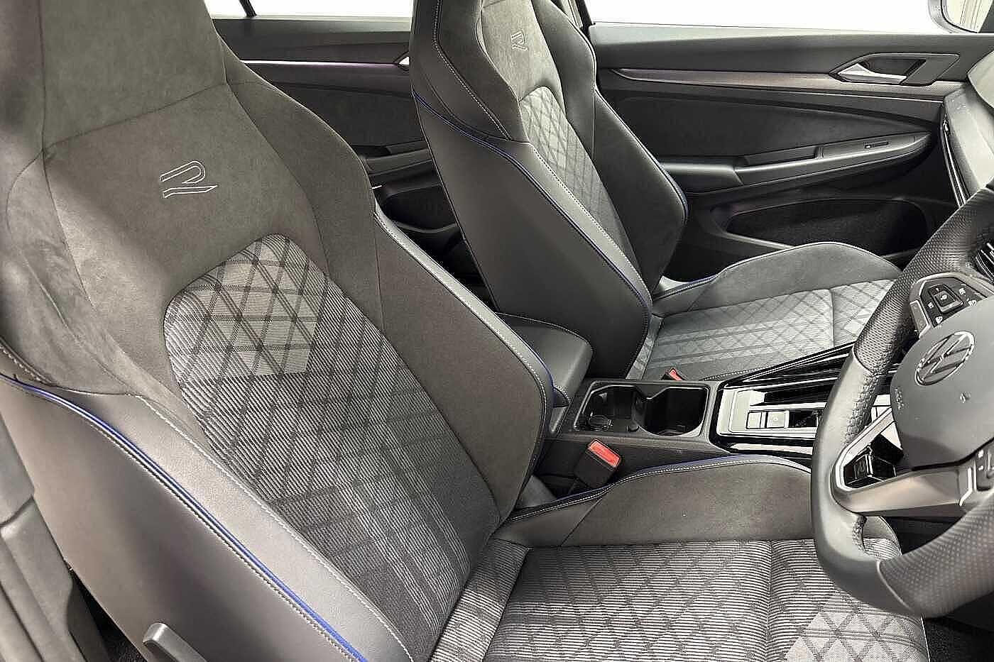 Used Volkswagen Golf 2025 for sale - 76546219: Photo 10