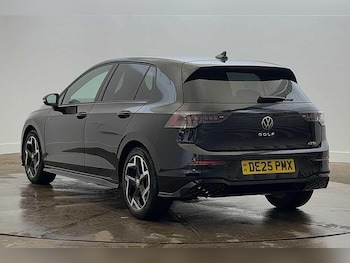 Used Volkswagen Golf 2025 for sale - 76546219: Photo