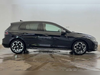 Used Volkswagen Golf 2025 for sale - 76546219: Photo