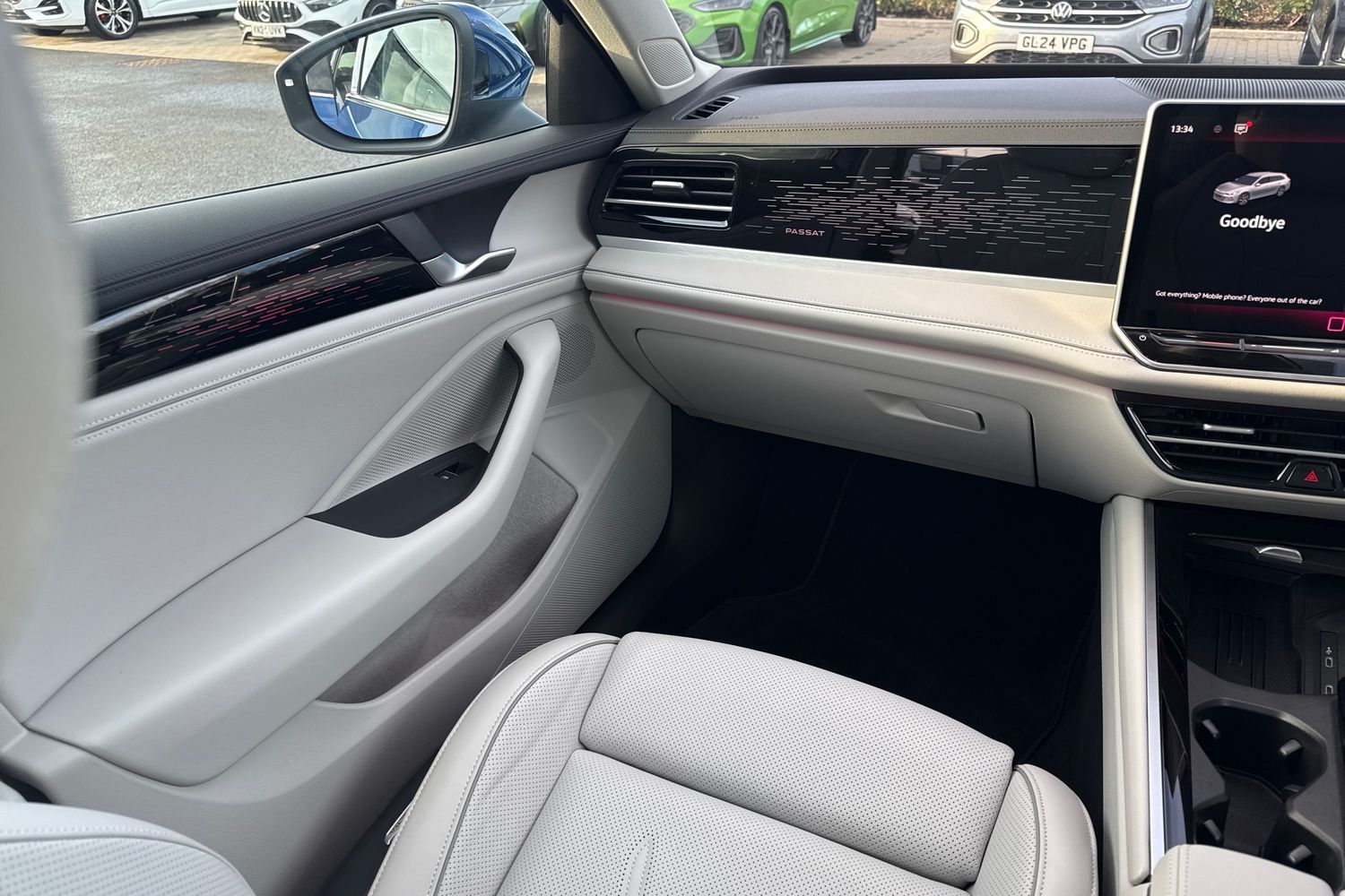 Used Volkswagen Passat 2025 for sale - 76968076: Photo 19