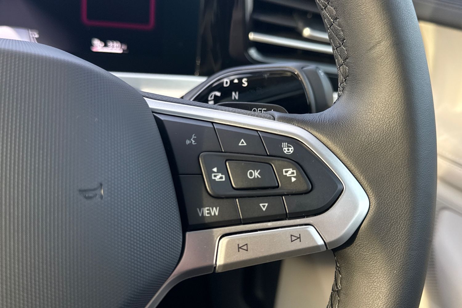 Used Volkswagen Passat 2025 for sale - 76968076: Photo 35